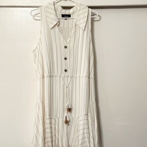Aakaa White Notched Collar Sleeveless Midi Dress